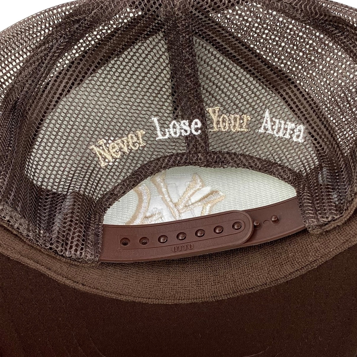 NY LA - Never lose your aura Trucker Hat