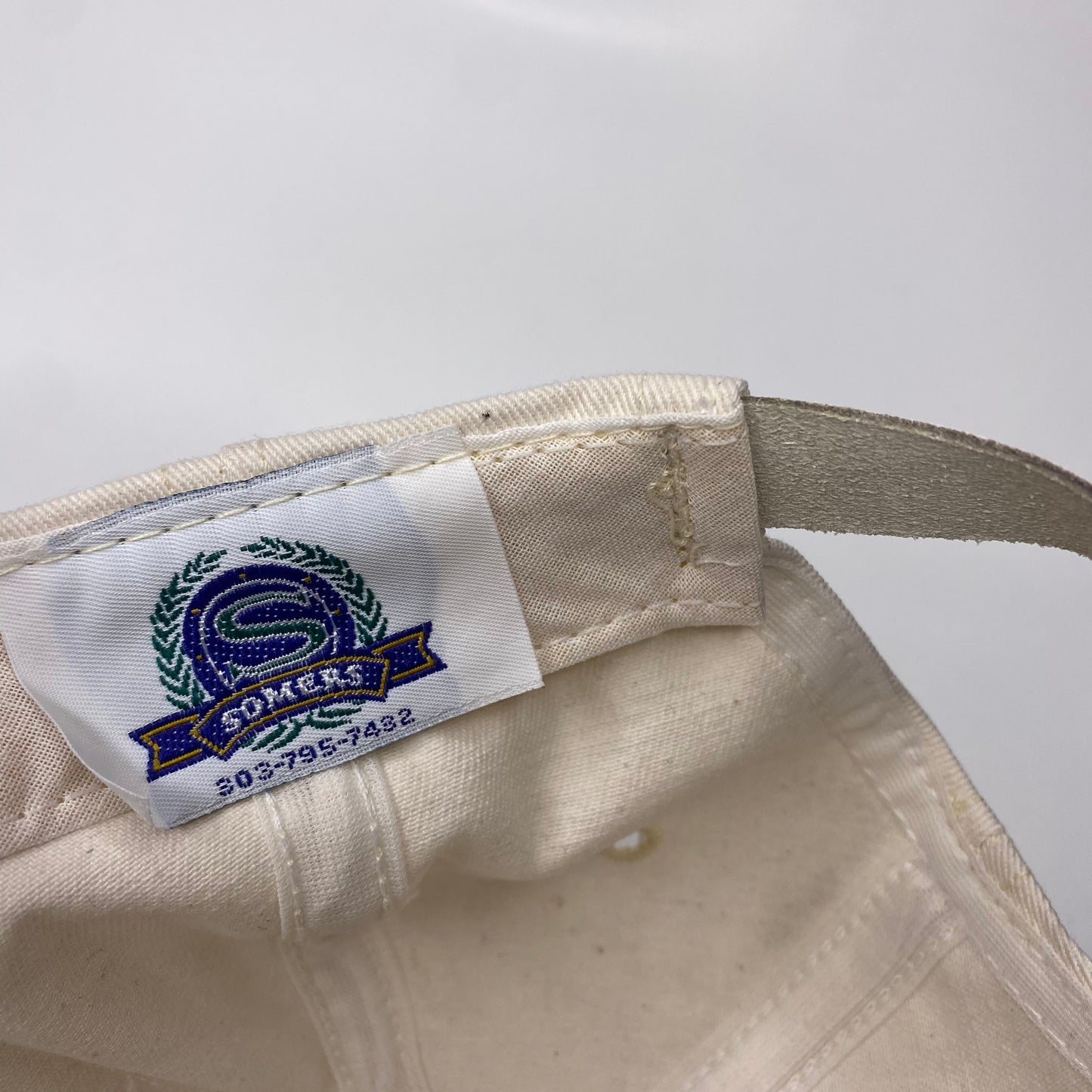 Vintage 90s Halsey Taylor Golf Hat