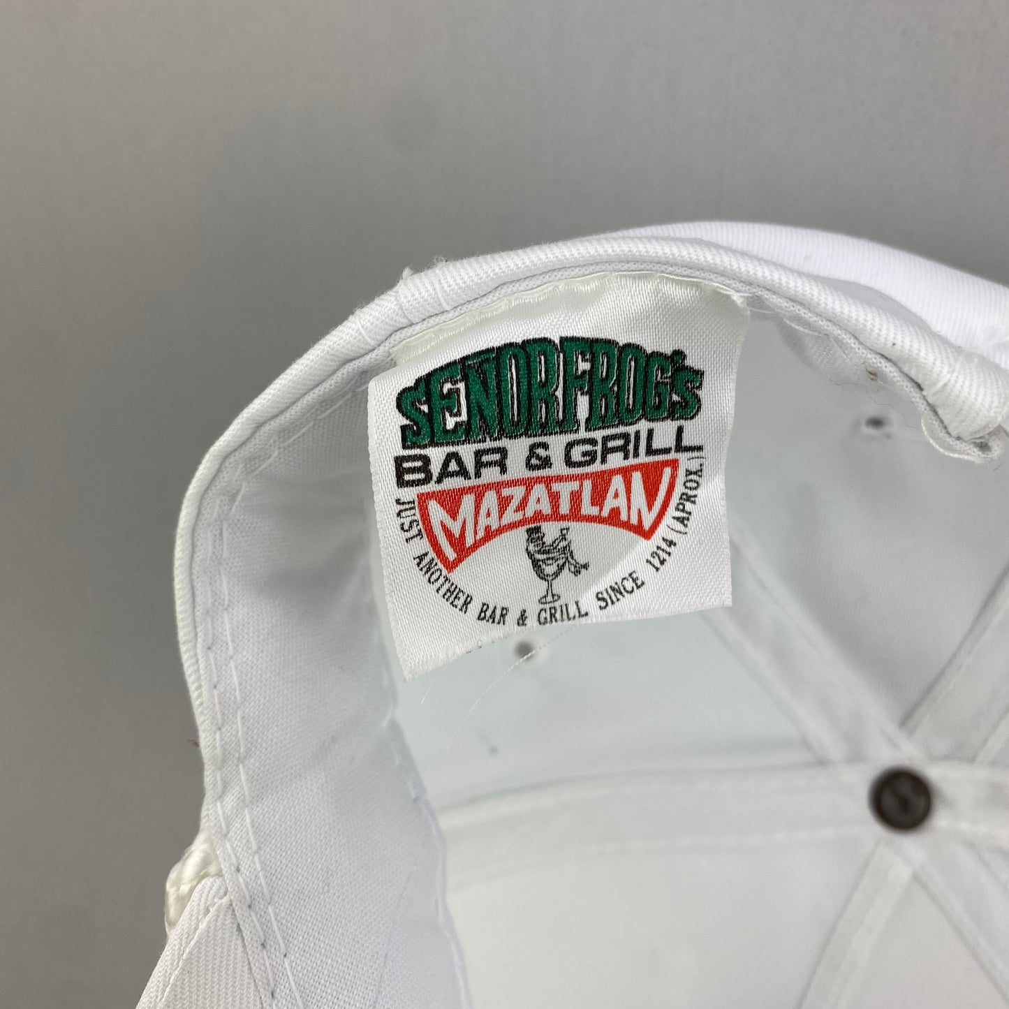 Vintage Mazatlan Mexico Señor Frogs Hat