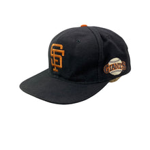 Load image into Gallery viewer, Vintage 90s San Francisco Giants Hat
