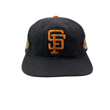 Load image into Gallery viewer, Vintage 90s San Francisco Giants Hat
