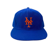 Load image into Gallery viewer, Vintage 90s New York Mets Fitted Wool Hat 7 1/2
