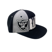 Load image into Gallery viewer, Vintage 90s LA Los Angeles Raiders Starter Spellout Snapback Wool Hat - Silver and Black
