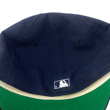 Load image into Gallery viewer, Vintage New York Yankees New Era Fitted Wool Hat - 7 1/4
