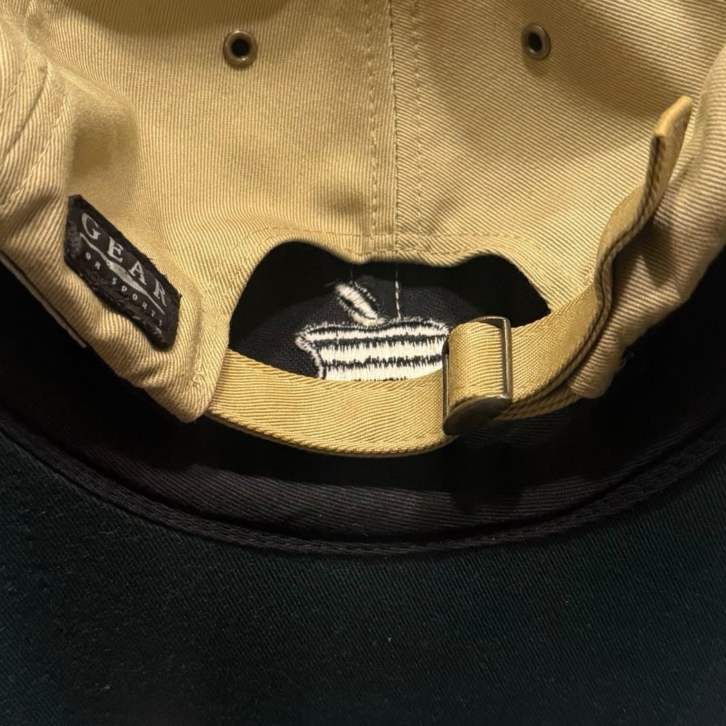 Vintage 90s Apple Computer Hat - Gear For Sports Two Tone Embroidered Cap Made in Taiwan Tech Promo Rare