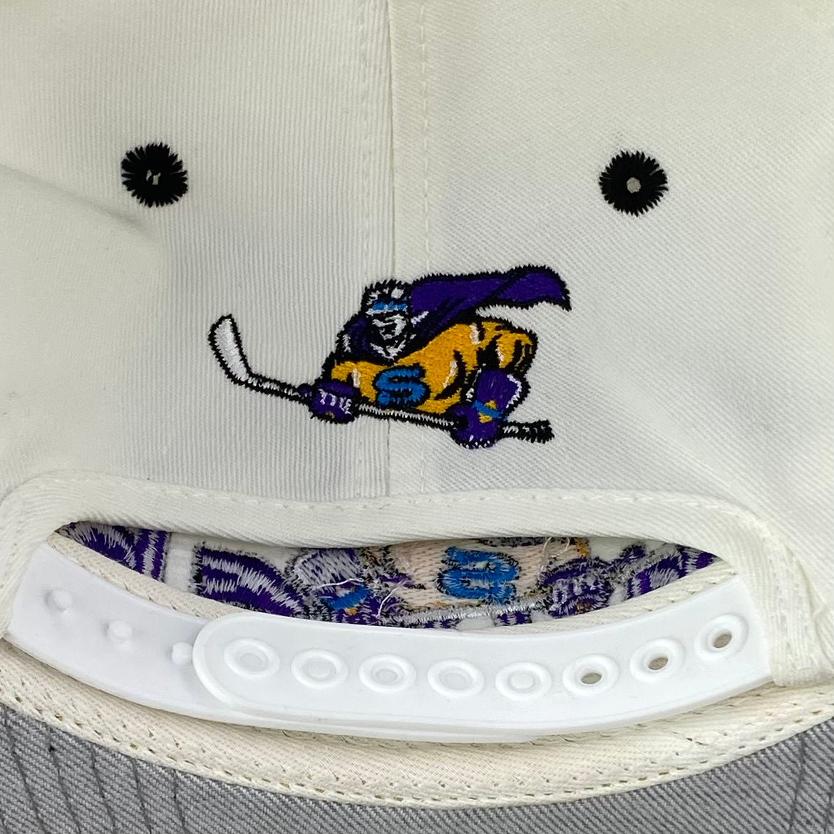 Vintage 90s Syracuse Crunch CCM Hockey Hat