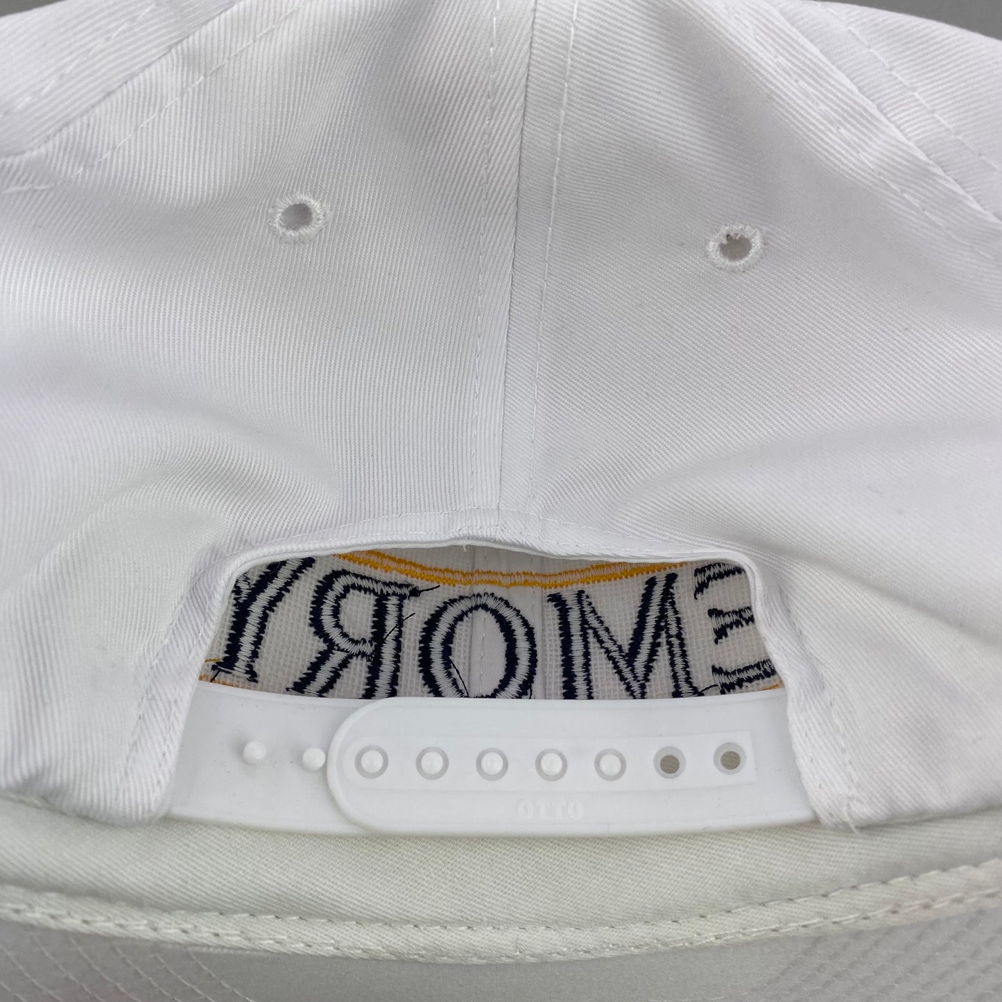 Vintage 90s Emory Eagles Univeristy Golf Hat