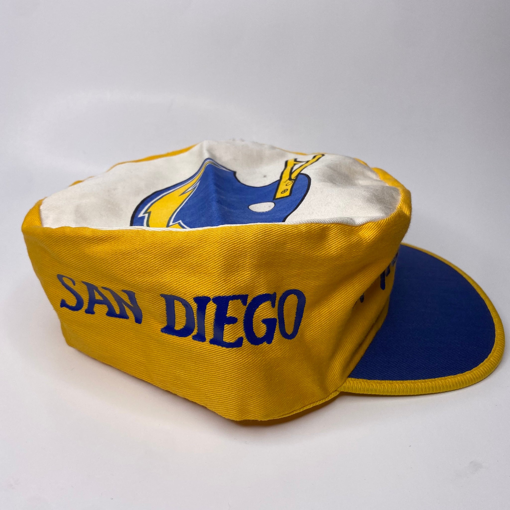 Vintage 80s San Diego Chargers NFL New Era snap back hat BRAND NEW