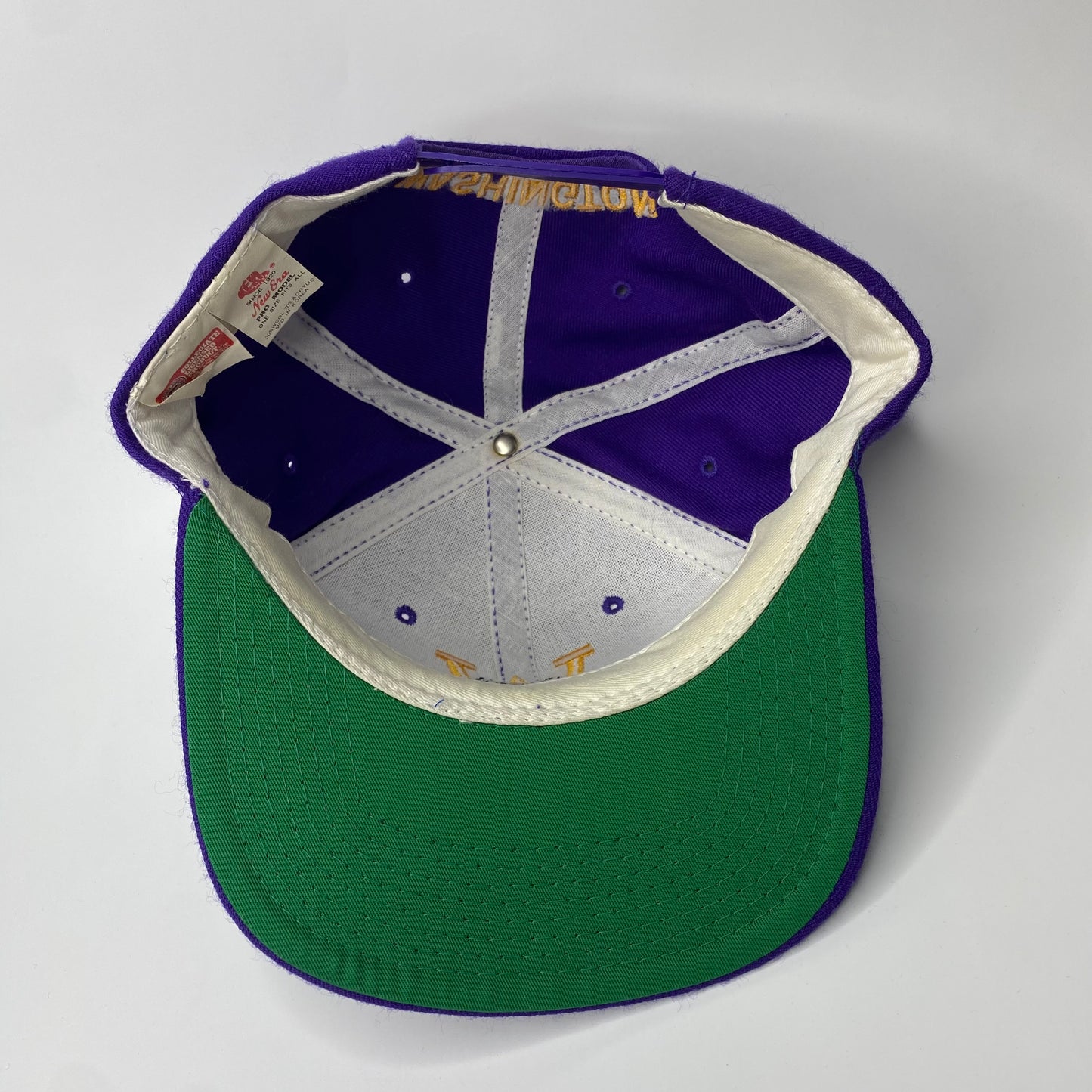 Vintage 90s Washington Huskies Hat