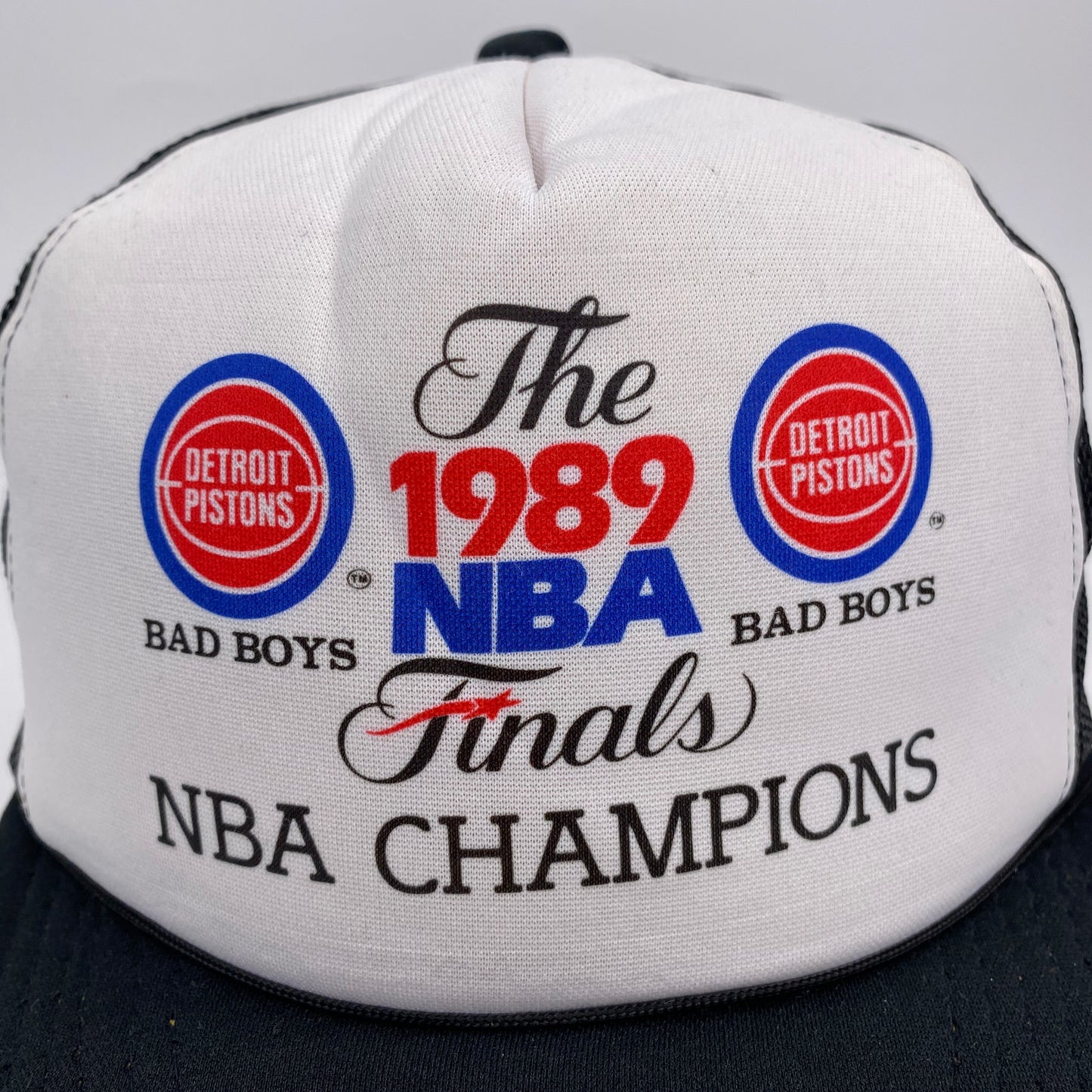 Vintage 1989 Detroit Pistons World Champions Mesh Hat