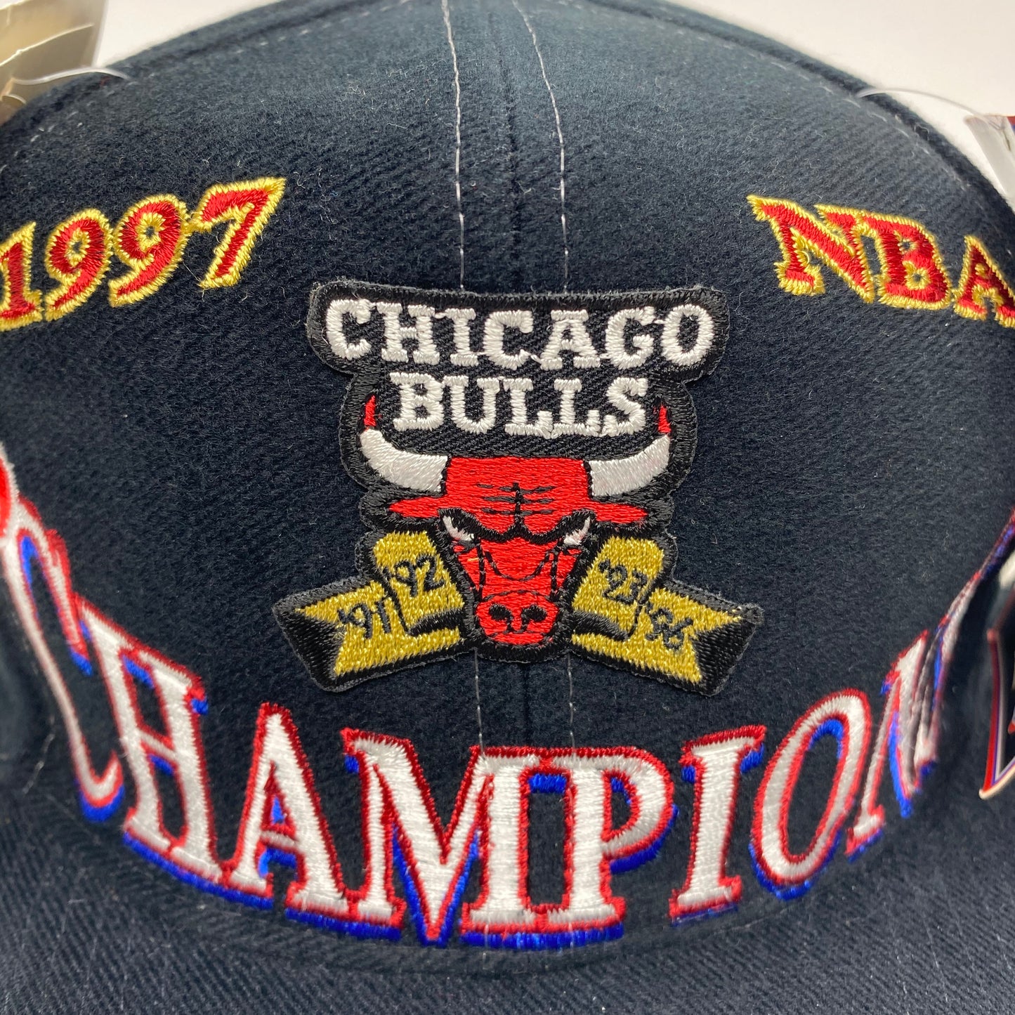 Vintage 1997 Chicago Bulls Locker Room Champions Hat - A