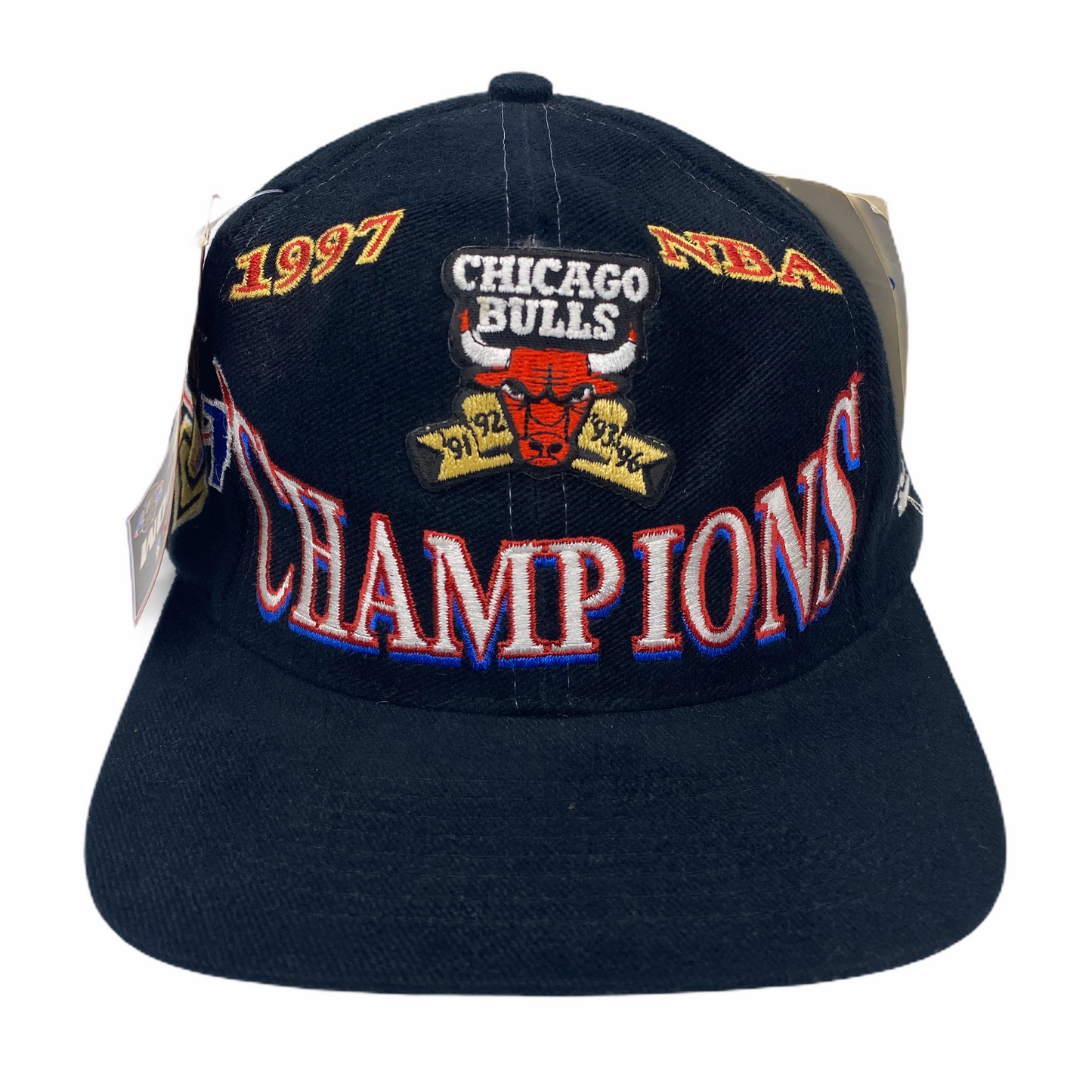 Vintage 1997 Chicago Bulls Locker Room Champions Hat - B