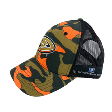 Load image into Gallery viewer, Anaheim Ducks Camo Promo Hat
