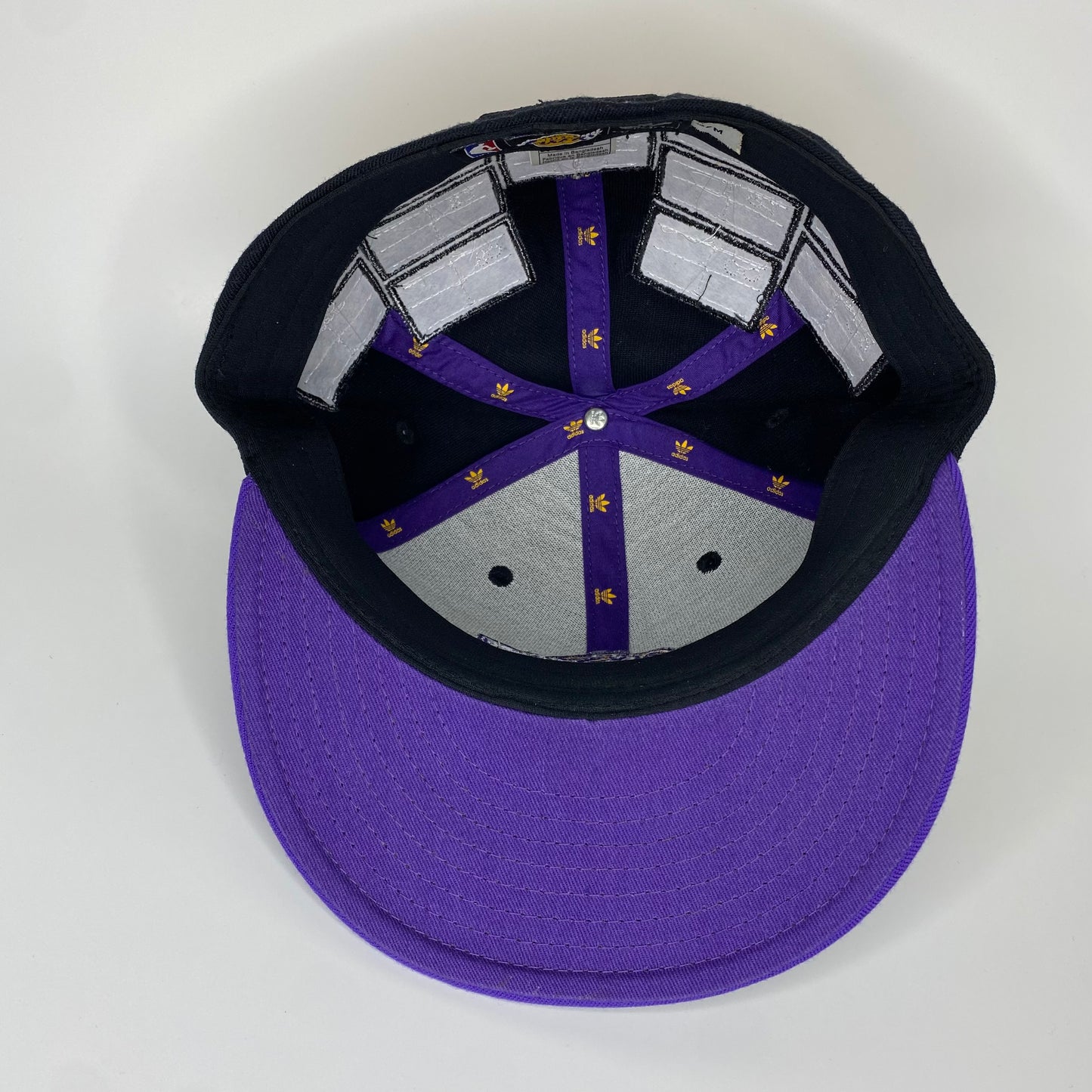 Los Angeles Lakers World Champions Hat