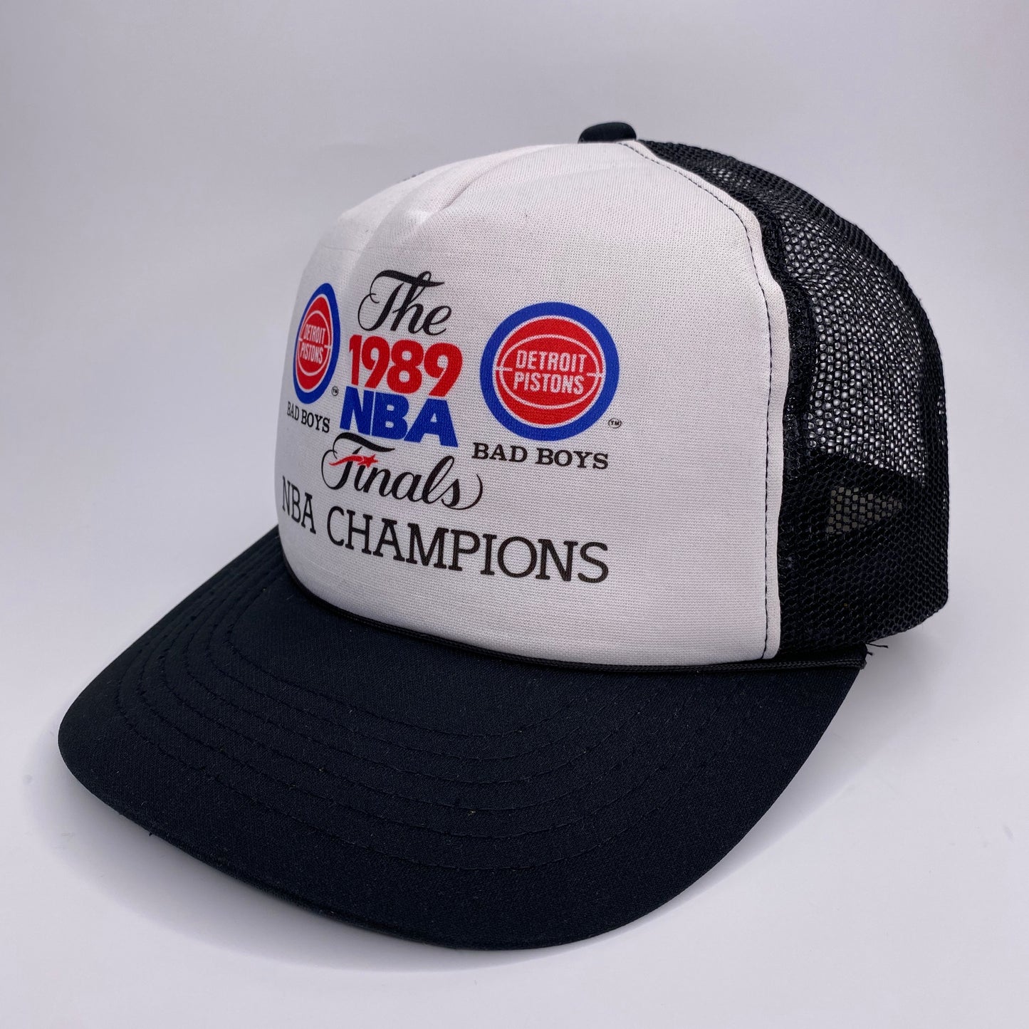 Vintage 1989 Detroit Pistons World Champions Mesh Hat