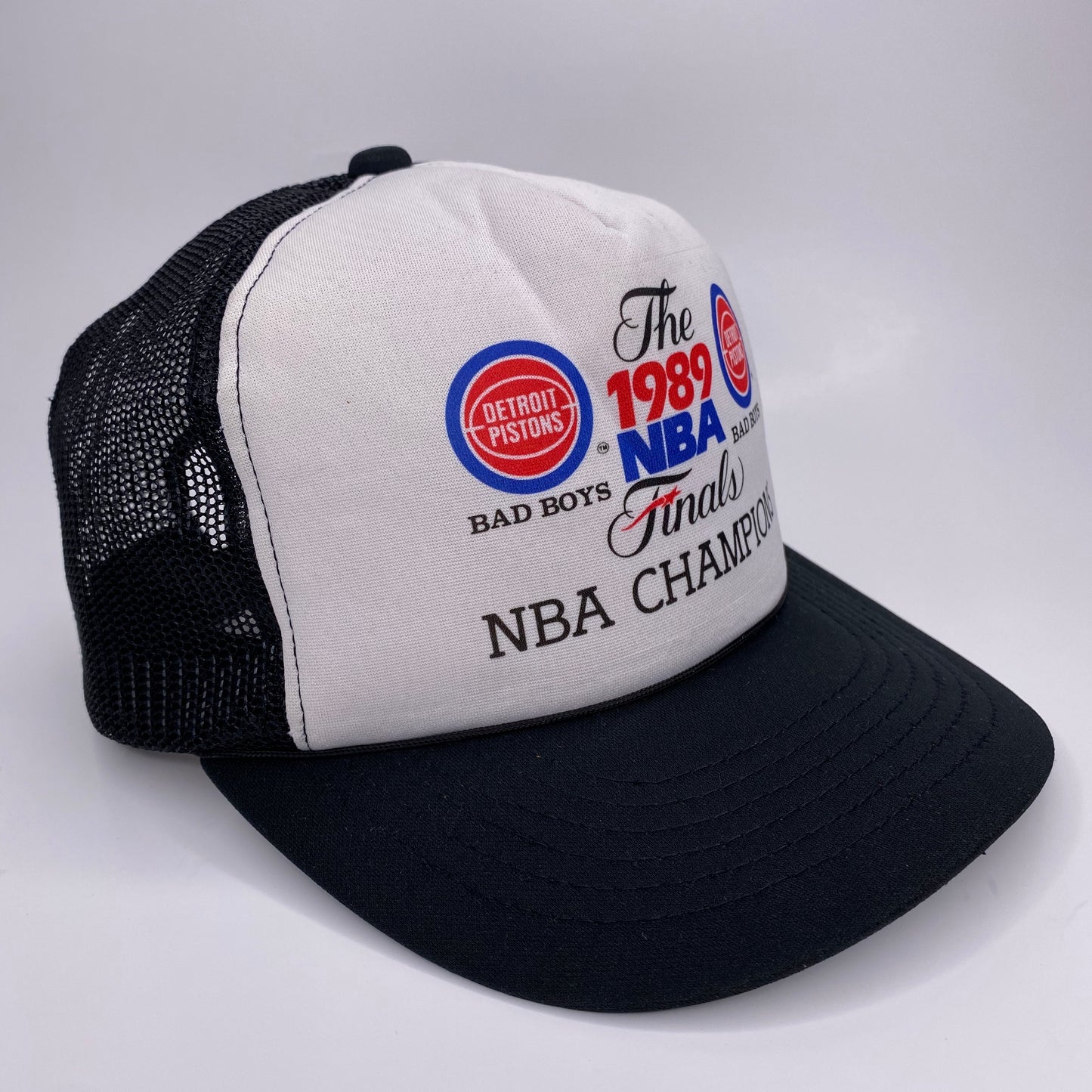 Vintage 1989 Detroit Pistons World Champions Mesh Hat